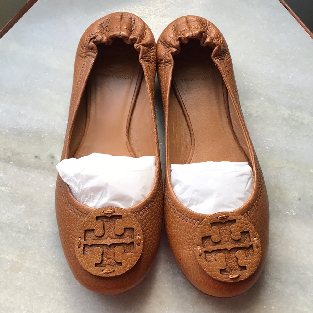 Tory Burch reva flats with box